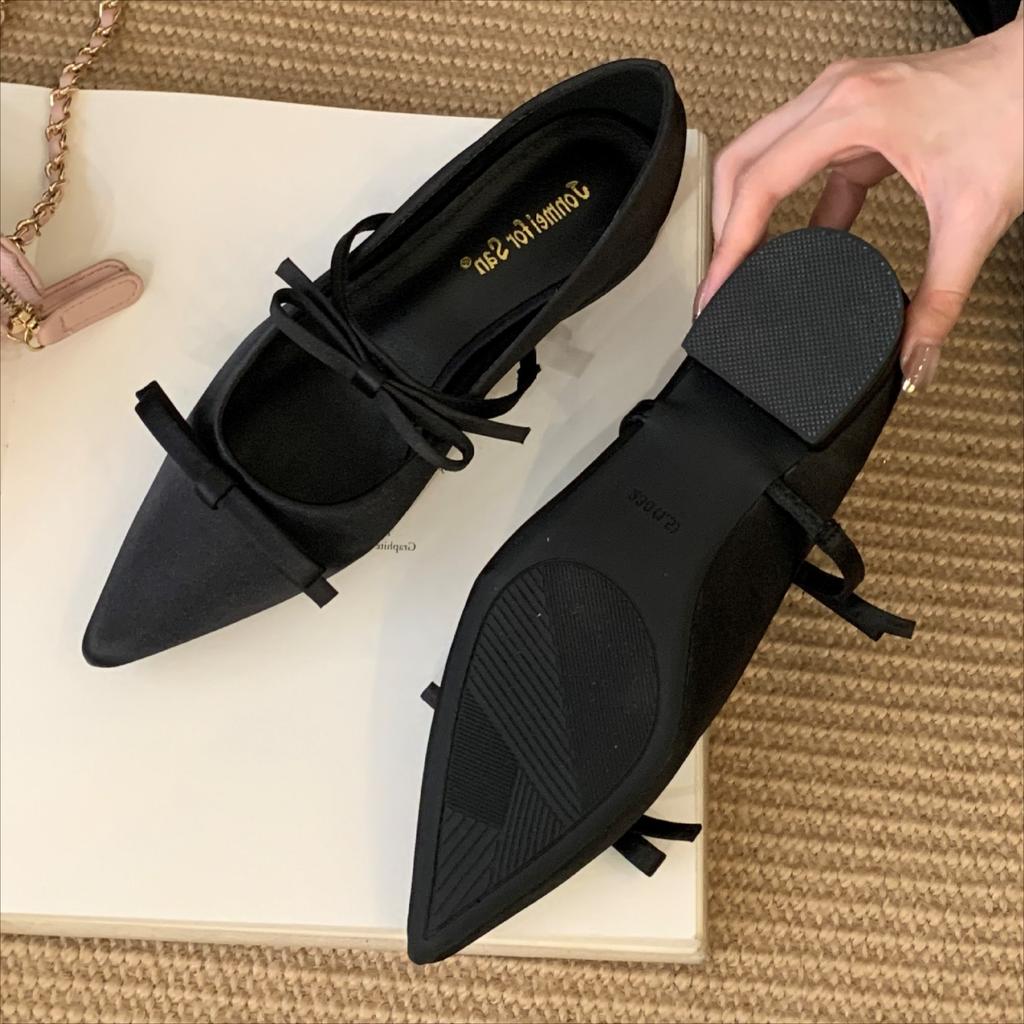 Fashion Elegant Pointed Toe Satin High Heels Women Sweet Butterfly-knot Brand Designer Shoes Fashion Comfortable Low Heel Dress Shoes