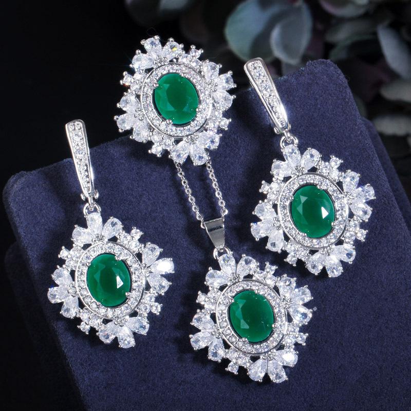 Crystal High-End Jewelry Set, Zircon Necklace, Earrings, Rings, Three-Piece Set, Wedding Accessories.