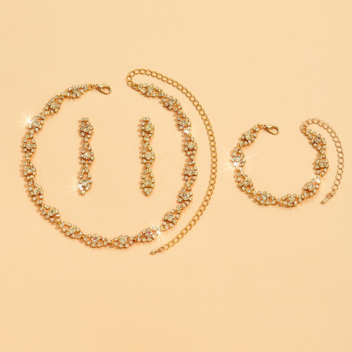 

Стразы Браслет Серьги Ожерелье Свадебная вечеринка Кристалл Ювелирные изделия Комплект Банкет золотой