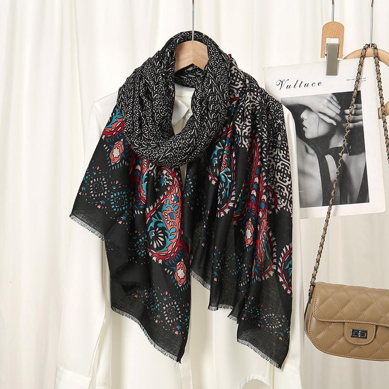 Winter Aztec Paisley Floral Fringe Viscose Shawl Scarf Lady High Quality Wrap Pashmina Stole Bufandas Muslim Hijab 180*90Cm
