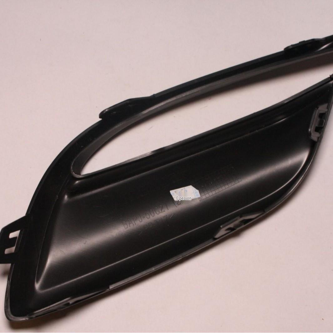 

Compatible Air Vent Net for Mazda J36 17 Model Front Bumper BAPJ-50-C21 L