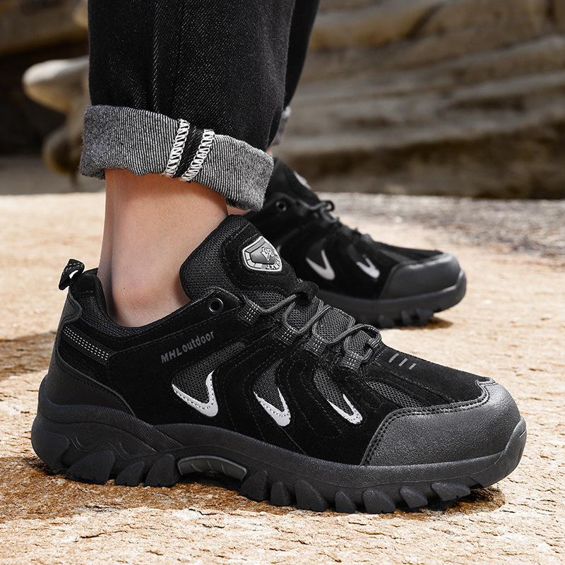 Hiking Shoes Outdoor New Four-season Hiking Waterproof and Non-slip Low-top Shoes Men's Travel Shoes