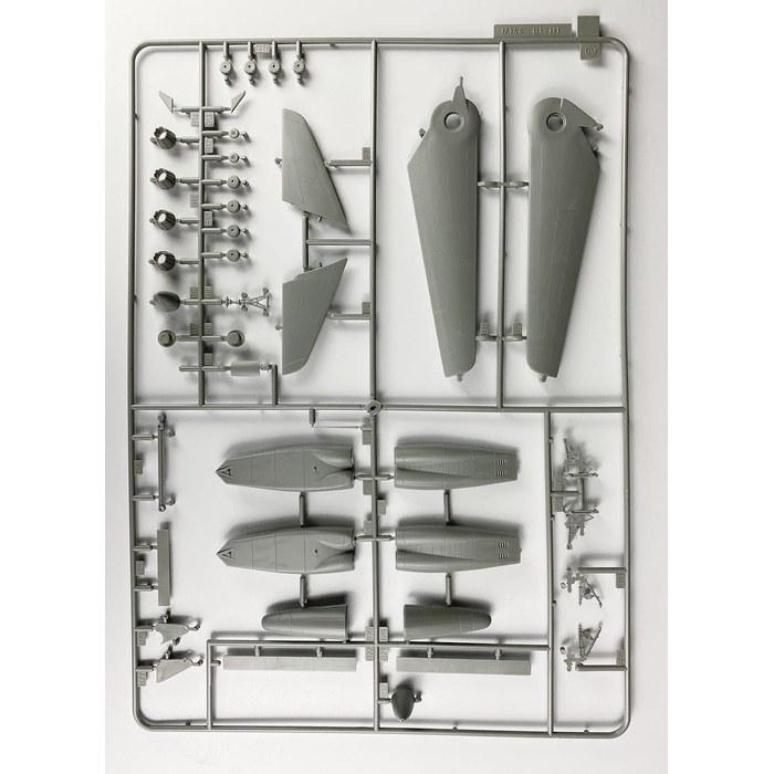 PLATZ /Dragon B-1B Lancer Bomber 1/144 Scale Model Kit AE144-7