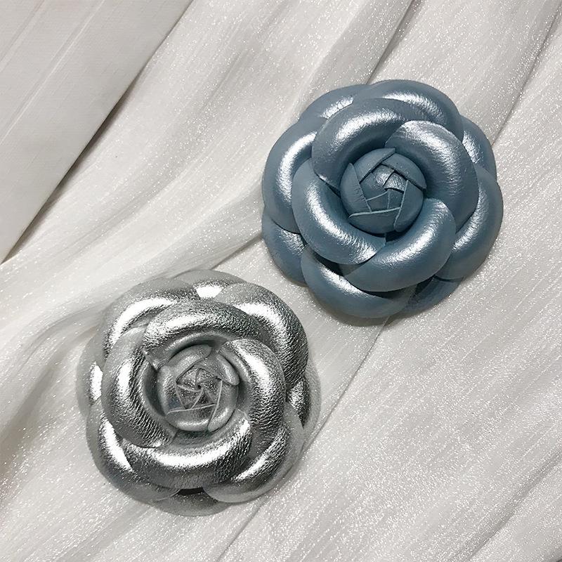 Luxury Camellia Leather Flower Brooch - Elegant Handmade 3D Corsage Pin for Women