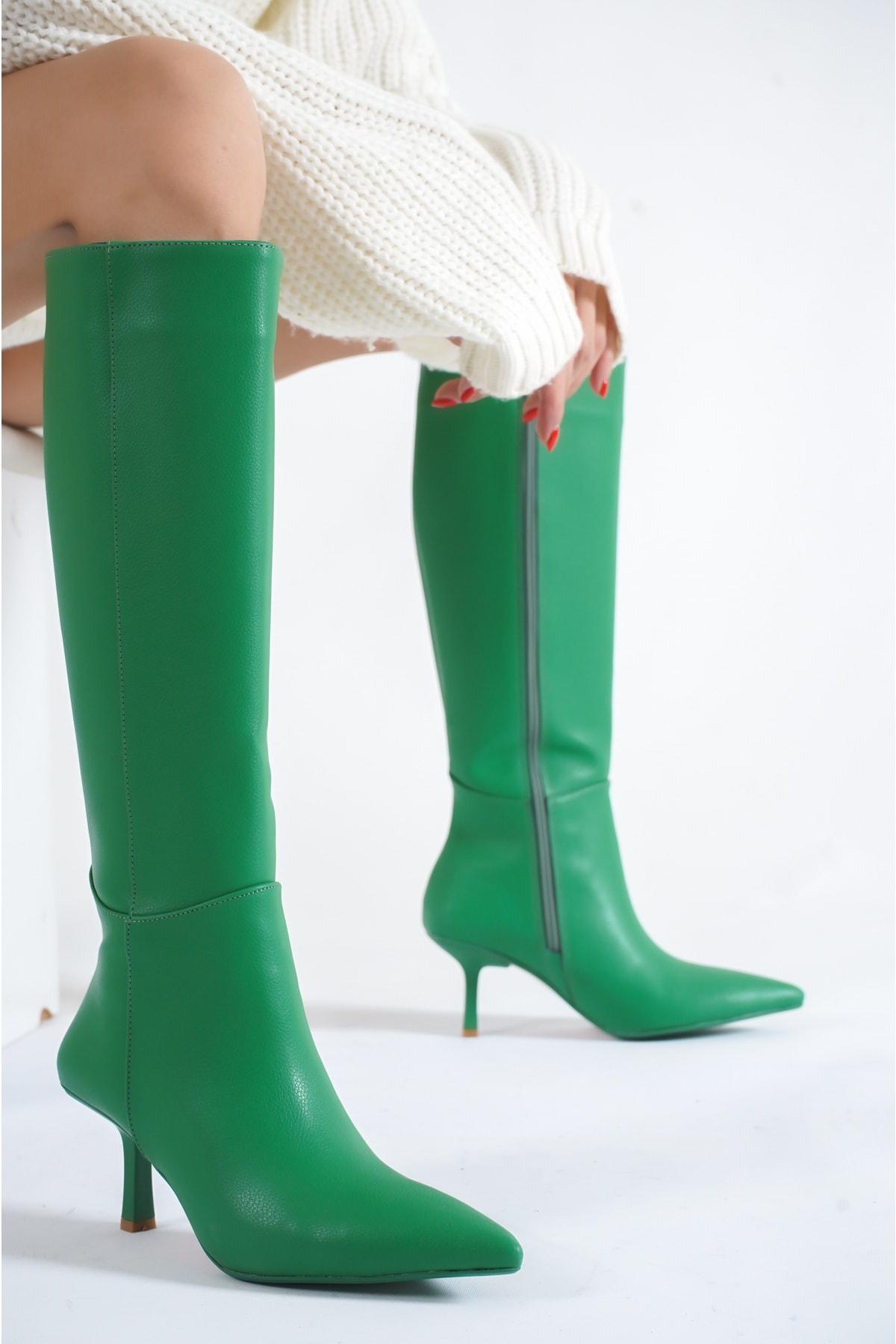

Женские модные зеленые кожаные сапоги до колена на тонком каблуке с острым носком