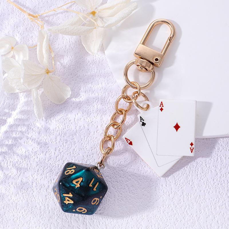 

Креативная цветная полигональная костяшка для игры из смолы, брелок для игральных карт, рюкзака, креативный кулон