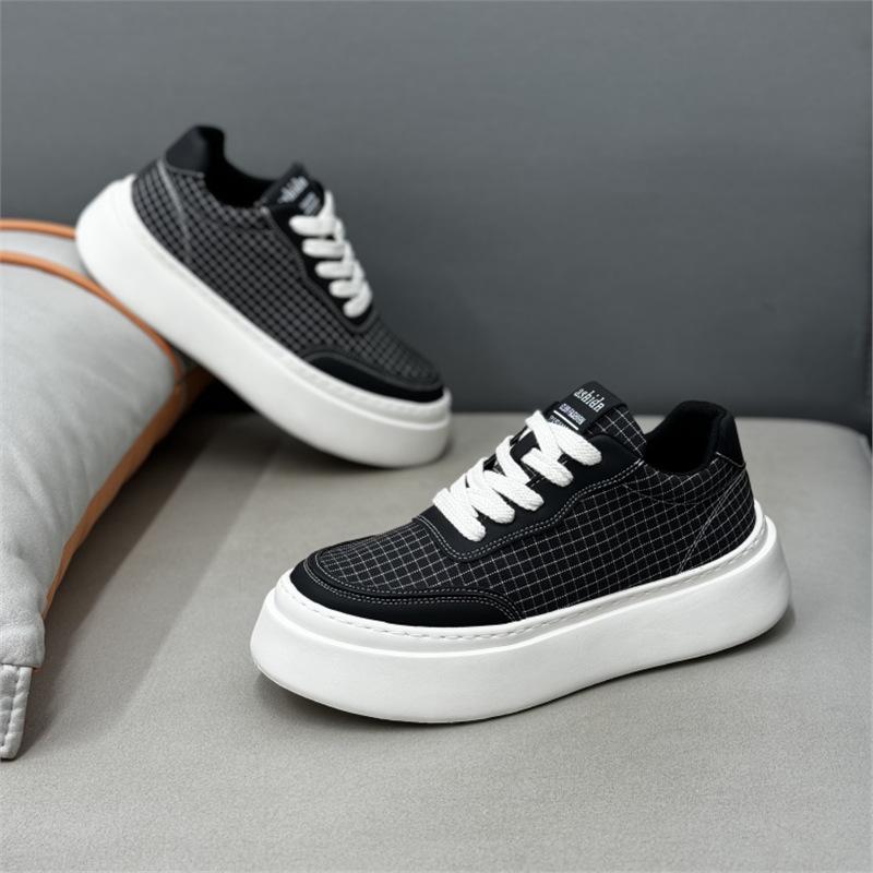 New comfortable shoes sneakers comfortable and breathable dnh