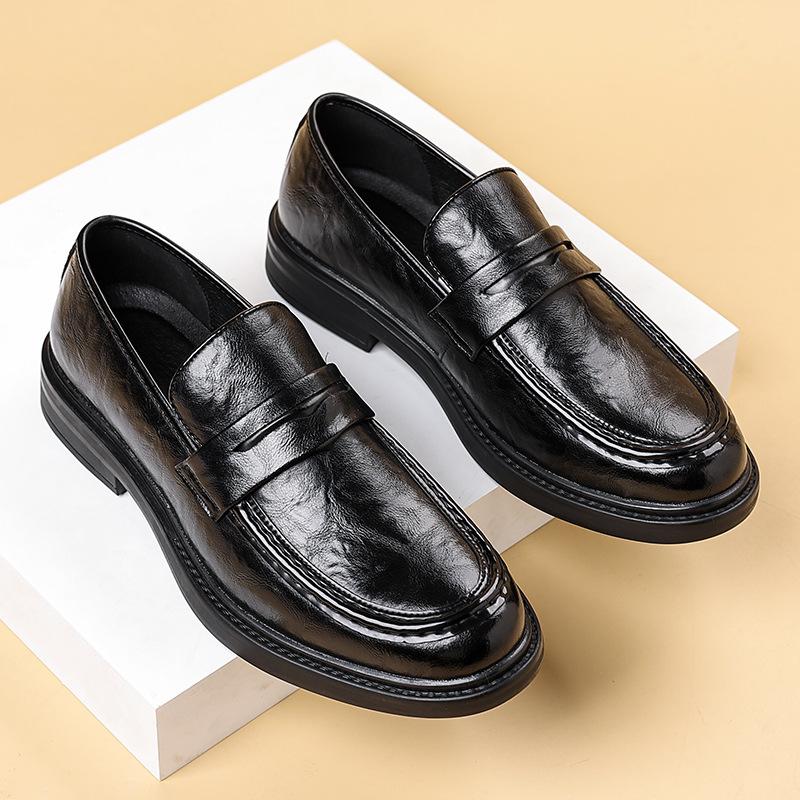 Leather shoes men's foot cover one pedal low-top inner height increase 8CM casual Doudou shoes