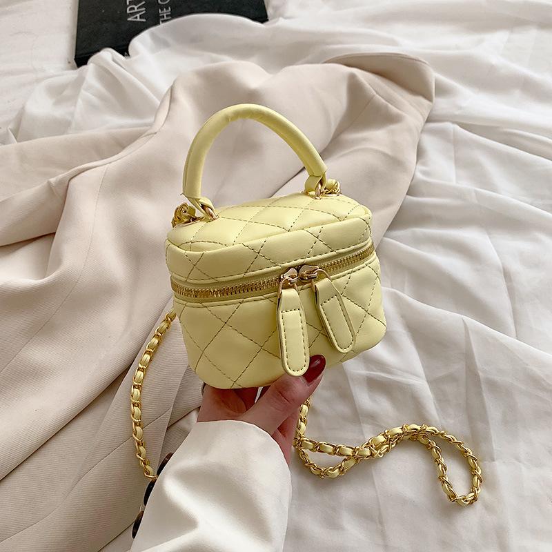 Small Fragrance Fashion Makeup Bag Cross body Handbag with Lipstick and Earphone Pocket for Women