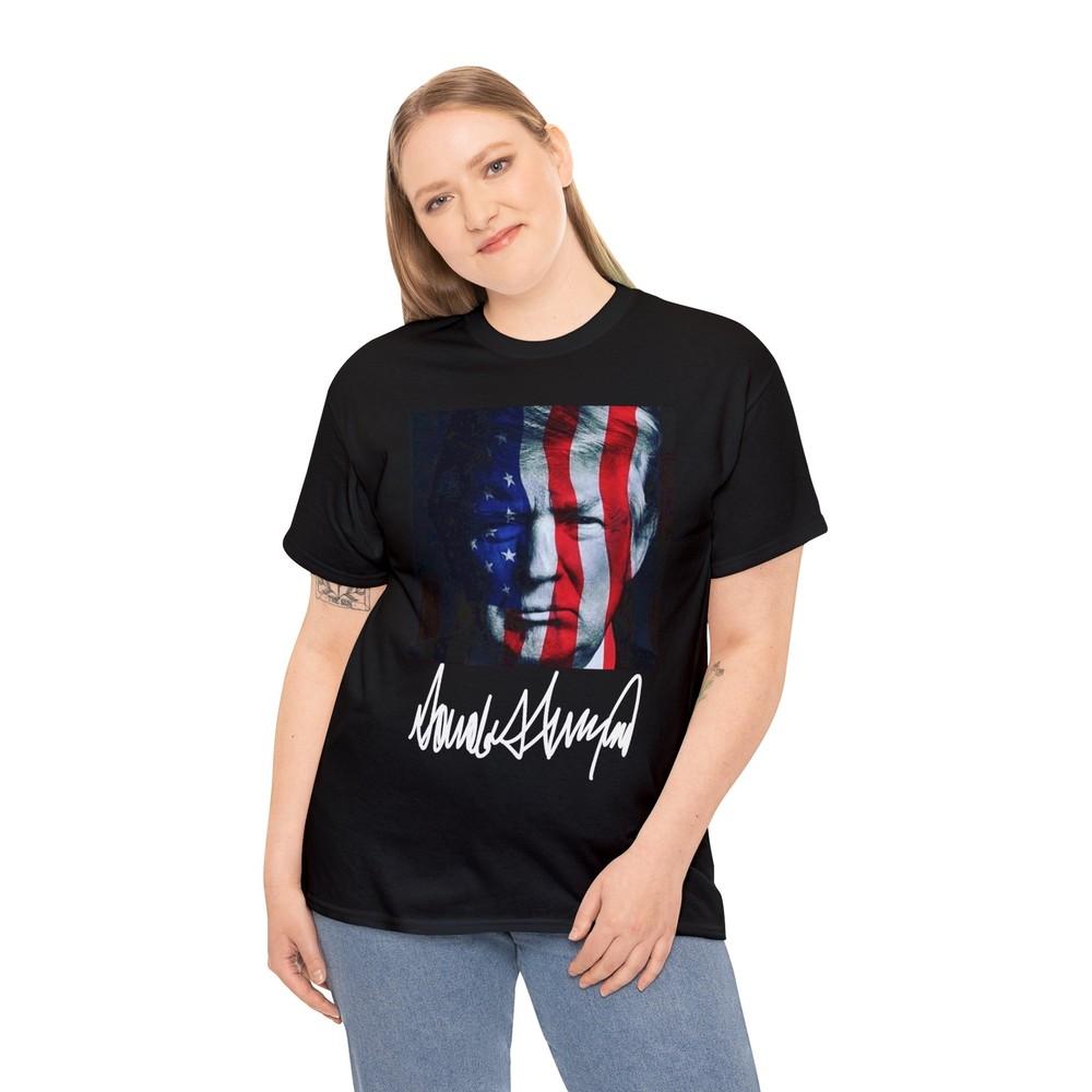 President Donald J Trump Autograph TRUMP 2024 unisex Short Sleeve Tee Unisex T-Shirt XL