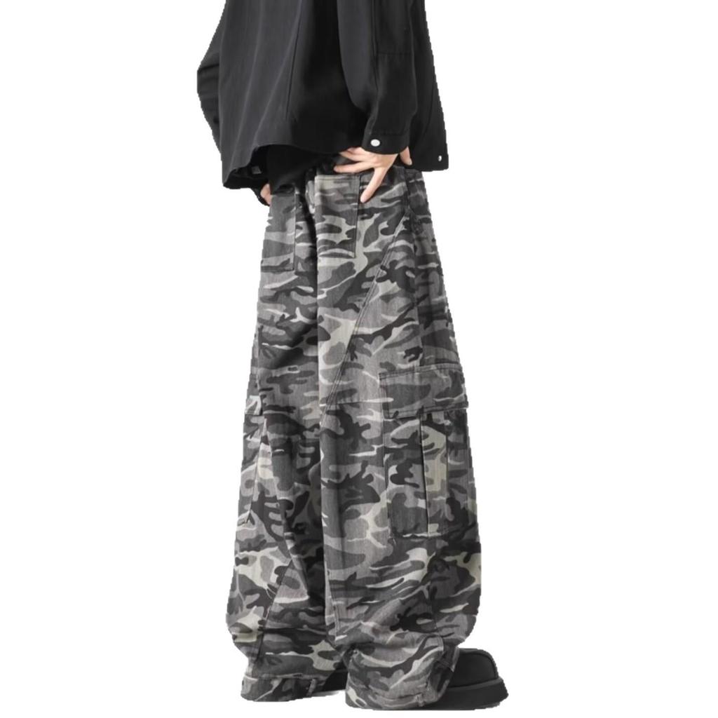 American Retro Baggy Camouflage Unisex Jeans: Trendy, Loose, and Versatile Streetwear Workwear.