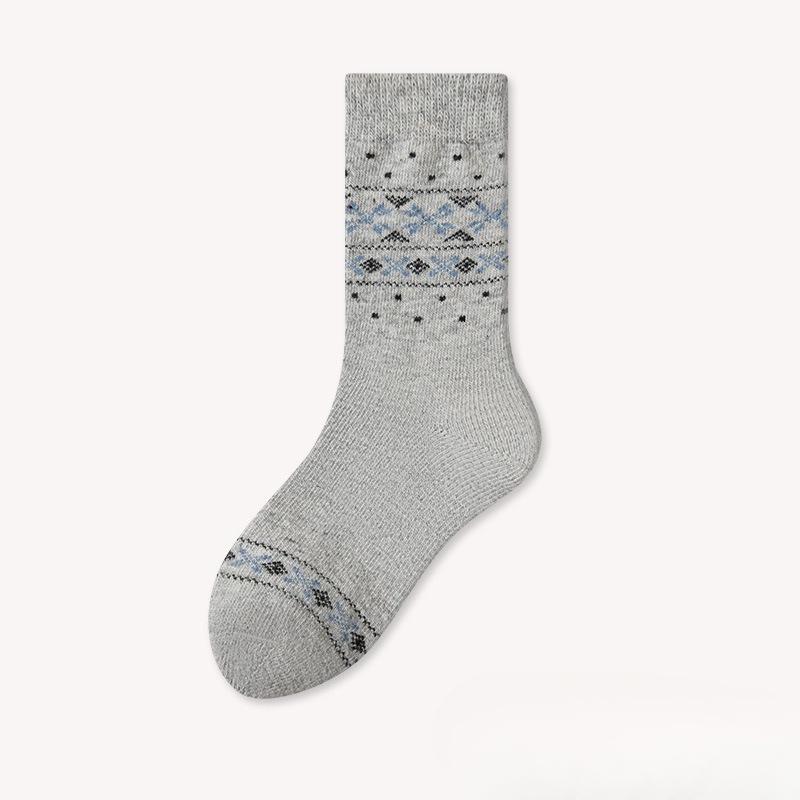 Retro Fel Island Children's Socks - Warm and Cozy Winter and Autumn Thickened Wool Socks with Added Insulation, Comfortable Mid-calf Length Socks
