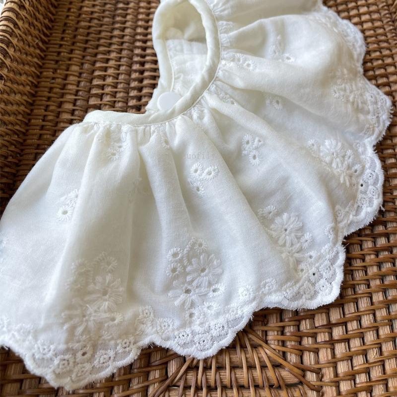 Lace Bib Baby Accessories Korean Kids White Collar Hollow Female Baby Bib Scarf INS European Princess Retro Sweet Fake Collar