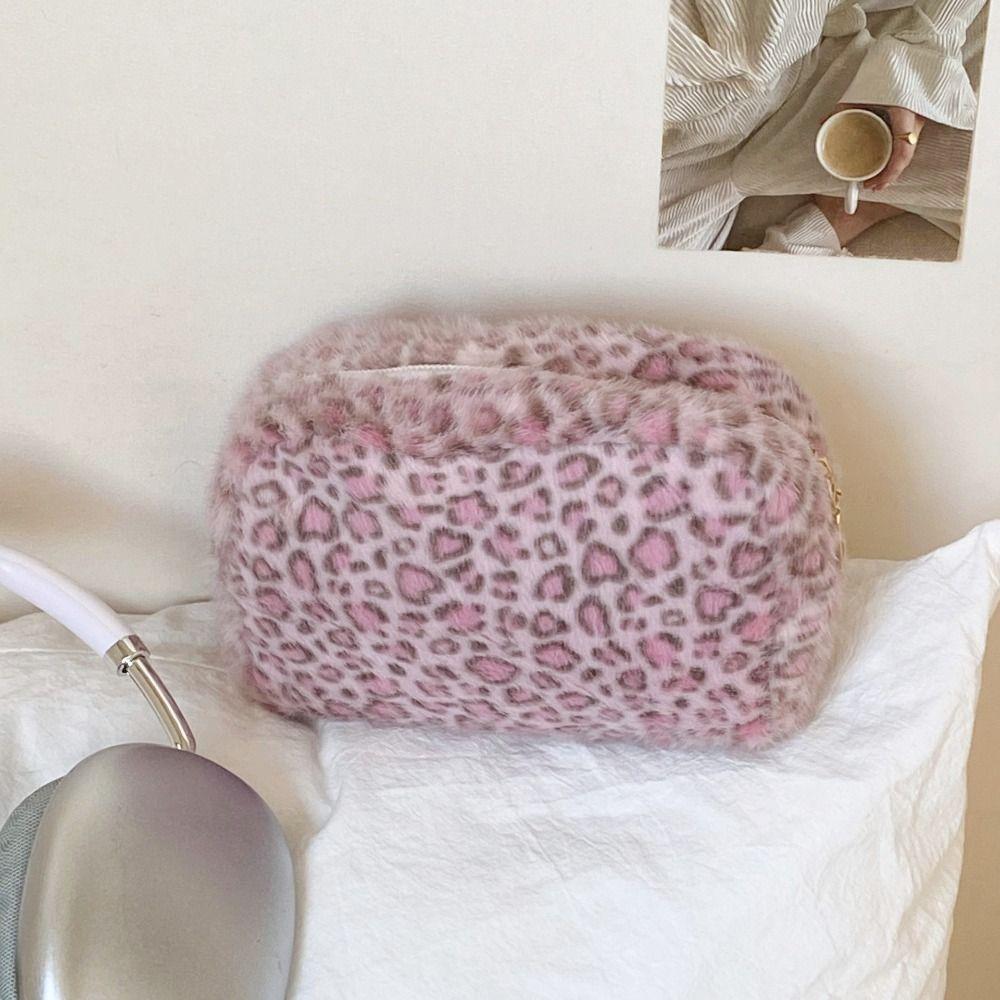 High Quality Fuzzy Makeup Bag Leopard Print Portable Toiletry Organizer Large Capacity Cosmetic Bag Girls