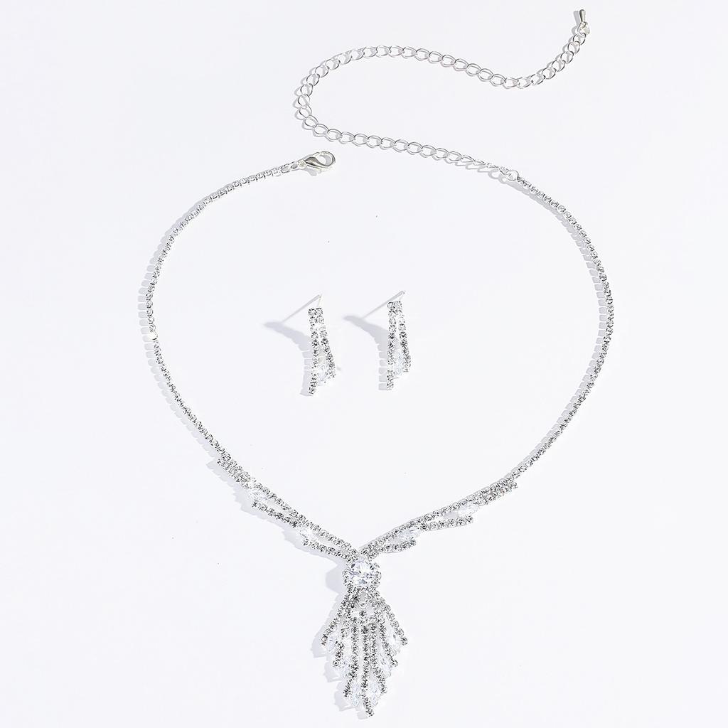 3PC Women's Fashionable Rhinestone Geometric Fringe Necklace Earring Set, Suitable for Weddings, Parties, and Holiday Gifts