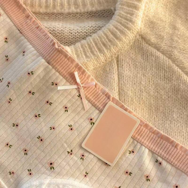 Damen Baumwollunterwäsche Sexy Spitze Slips Mädchen Blumenfaden Slips Mittelhoch Nahtlose Unterhosen Damen Lingerie