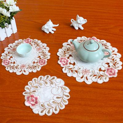 Satin Rose Blumen Stickerei Platz Tischmatte Stoffunterlage Tassenuntersetzer Serviette Untersetzer Jahr Platzset Weihnachten Hochzeit Küche
