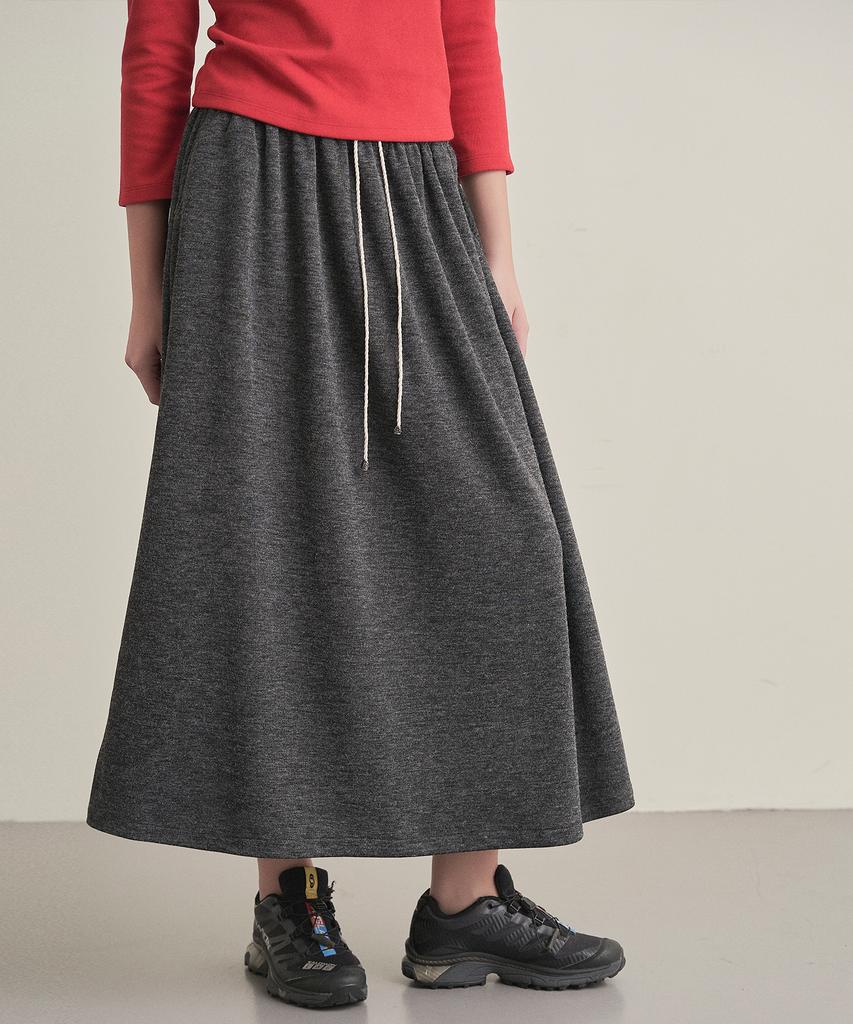 Iteoneolmomeonteu Soft Knit Touch Drawstring Long Skirt _ Charcoal