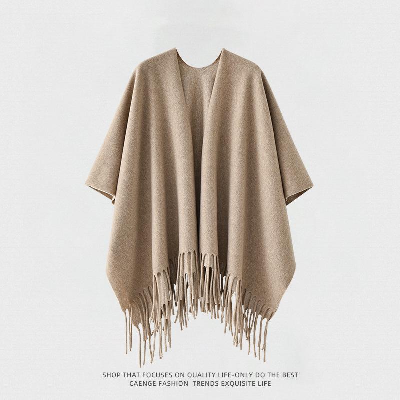 Autumn/Winter Wool Cape: Warm, Cold-Resistant, High-End Slit Shawl Cloak