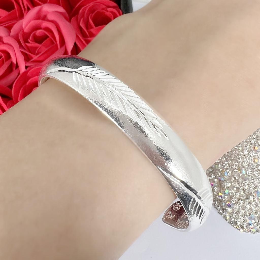 Fashionable Leaves Open Silver -Plated Bracelet