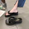 In the Summer of 2024, the New Thick-soled Outer Wear Toe Women's Slippers Are Trendy and Fashionable, and the Flip-flops Are Worn Outside the Beach S