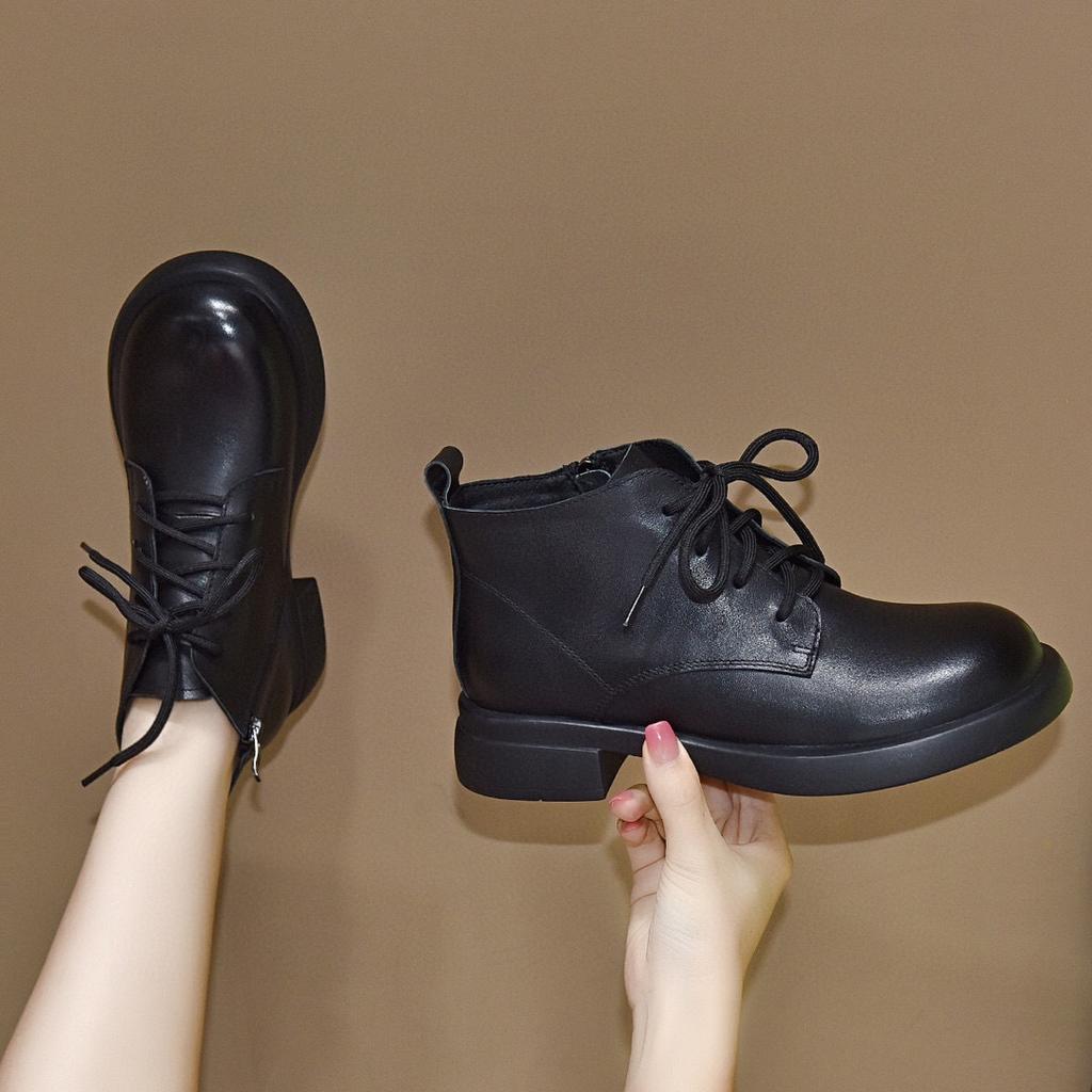 Leather Boots Women's Autumn and Winter New First-layer Cowhide Round Head Flat-bottomed Lace-up Martin Boots Simple Basic Women's Short Boots