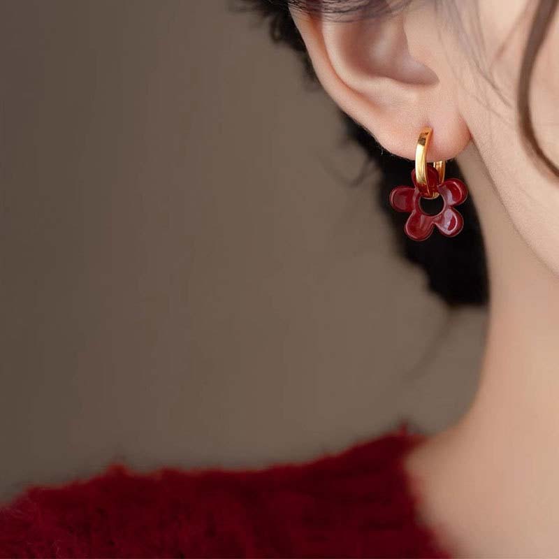 Vintage Red Glazed Flower Hoop Earrings for Women Girls 2024 New Trendy Design Petal Temperament Earrings Zircon