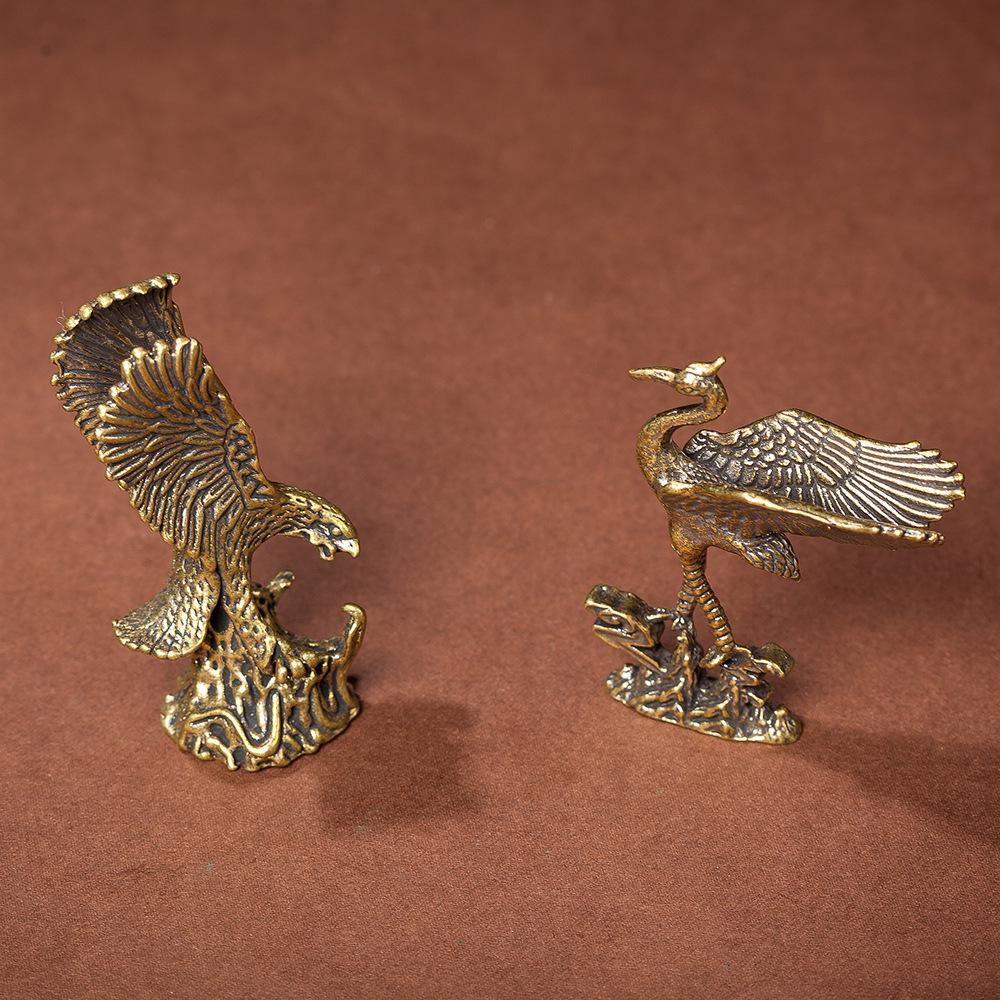 Brass Eagle Figurine with Outstretched Wings - 3D Ornament for Study, Living Room, Bedroom, or Office