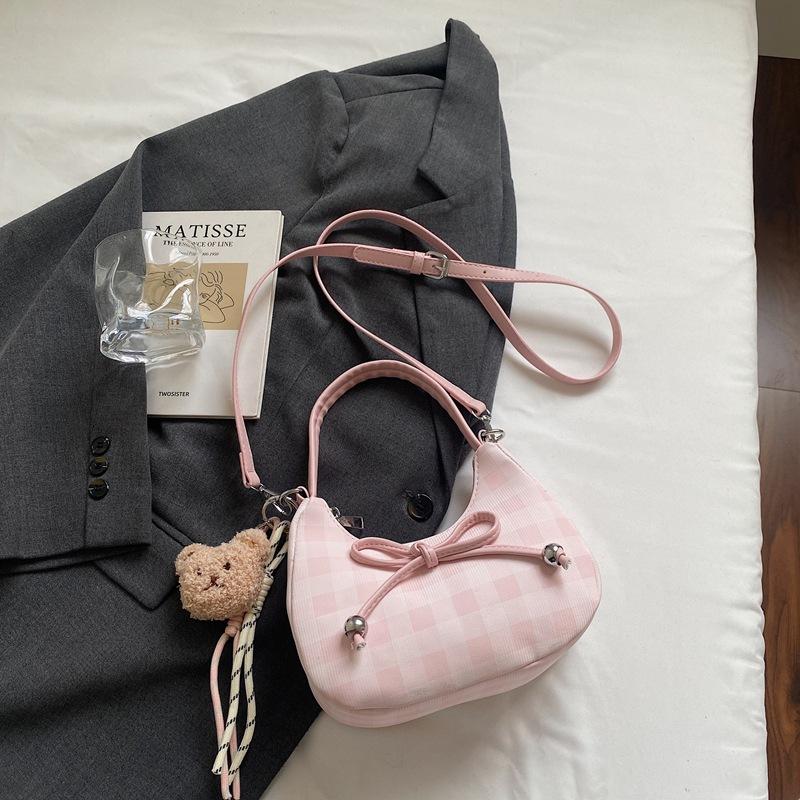 Korean version of plaid portable dumpling bag women's 2025 summer new temperament niche high value daily commuter messenger bag