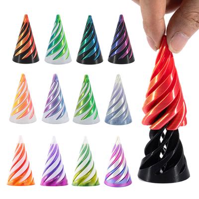 3D-gedruckte stressabbauende Spielzeuge Spiralmodell-Spielzeug Unmögliche Pyramide Durchsteckfaden-Skulptur Schraubspielzeug Geschenk