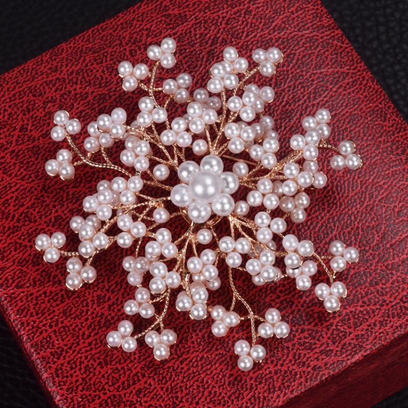 Snowflake Brooch for Women, Versatile Design Sense, Brooch, Elegant Pearl Brooch, Fashionable Suit Accessory Pearl Brooch