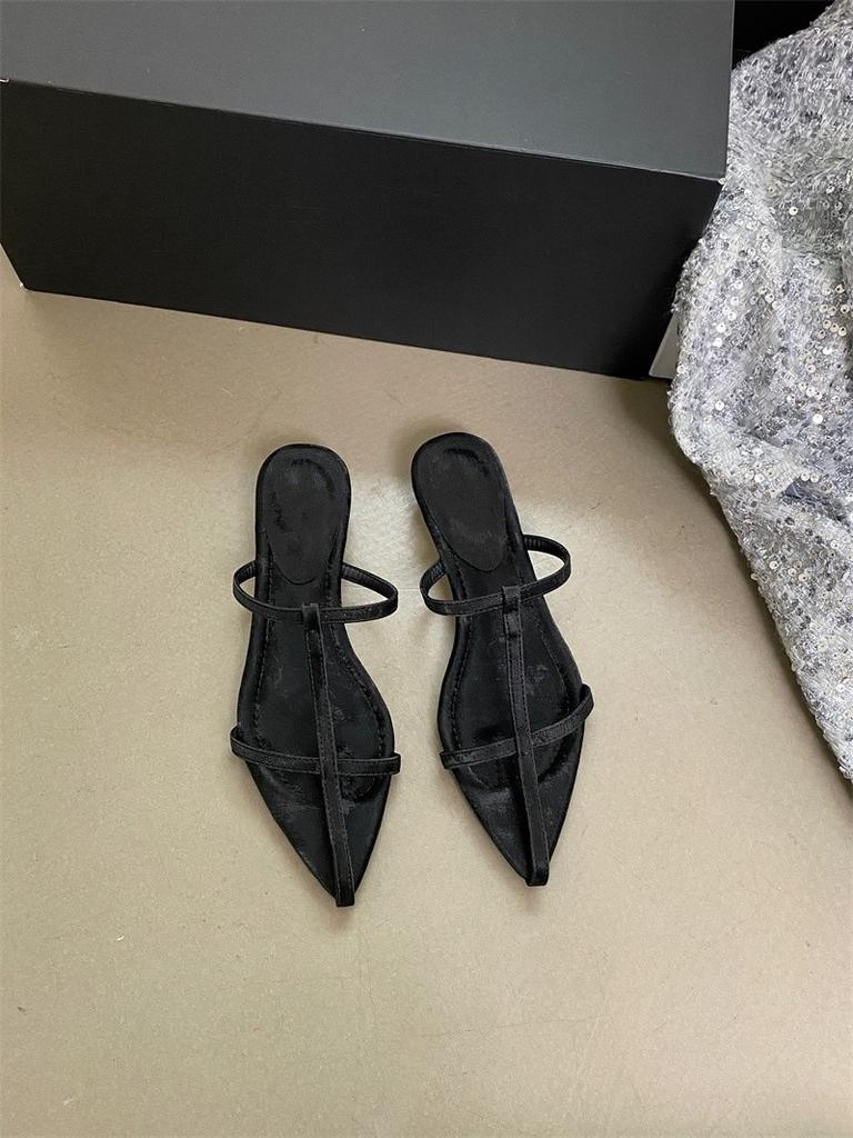 Korean version of pointed cross with outer slippers open-toed sexy beach shoes 2025 summer niche mid-heel wedge sandals