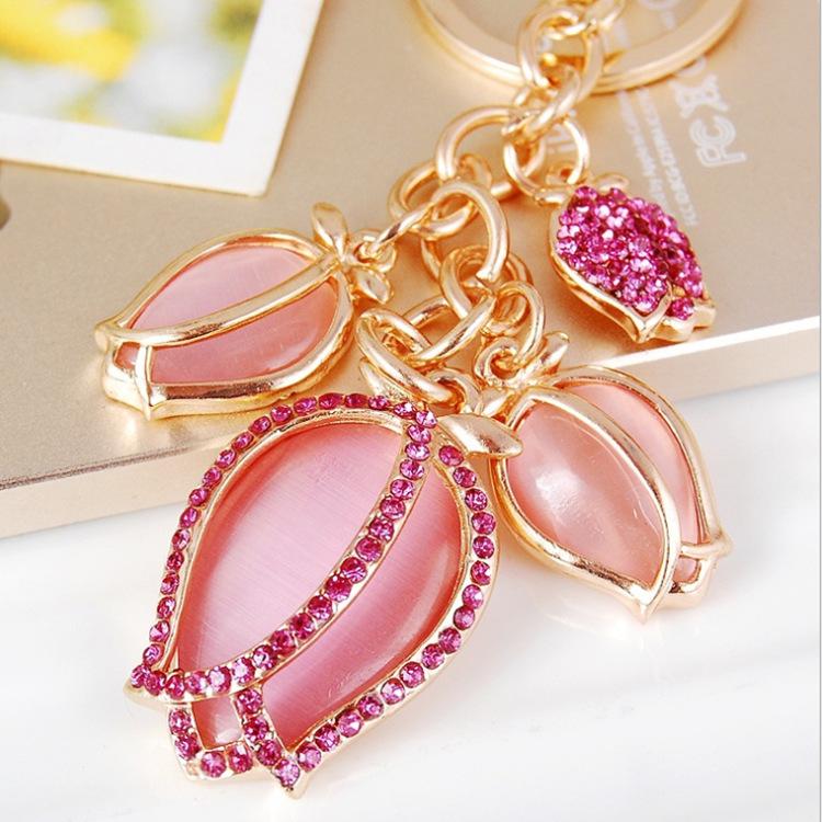 Luxury Keychains Big Tulip Car Key Chain with Moonlight Stone Car Keychains Key Ring Ladies Motorcycle Keychain