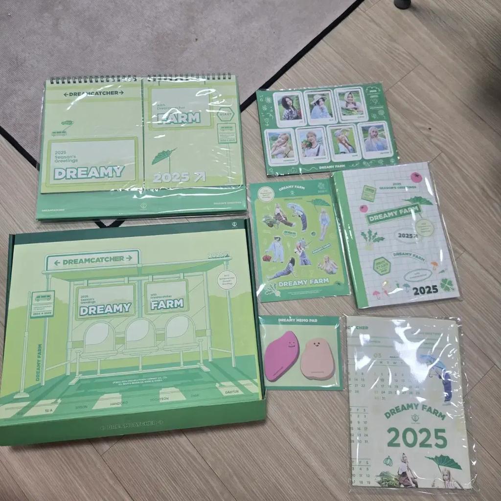 DREAMCATCHER Album/Season's Greetings (Bulk Purchase)