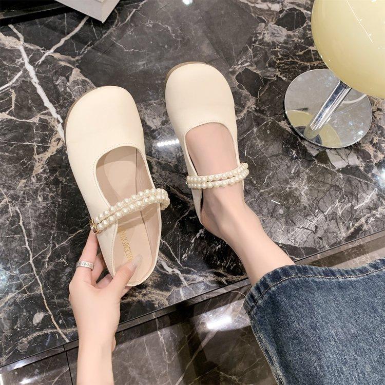 Baotou half slippers women's summer wear 2025 new flat Mary Jane single shoes pearl one pedal Muller sandals
