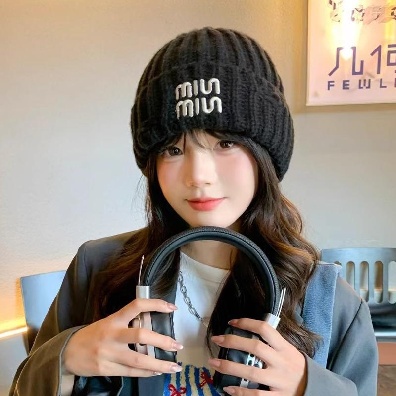 Korean Style Knitted Hat for Women Winter Warm Ear Protection Hooded Hat Thickened Windproof and Cold Protection Ear Protection Hat Letter Woolen Hat