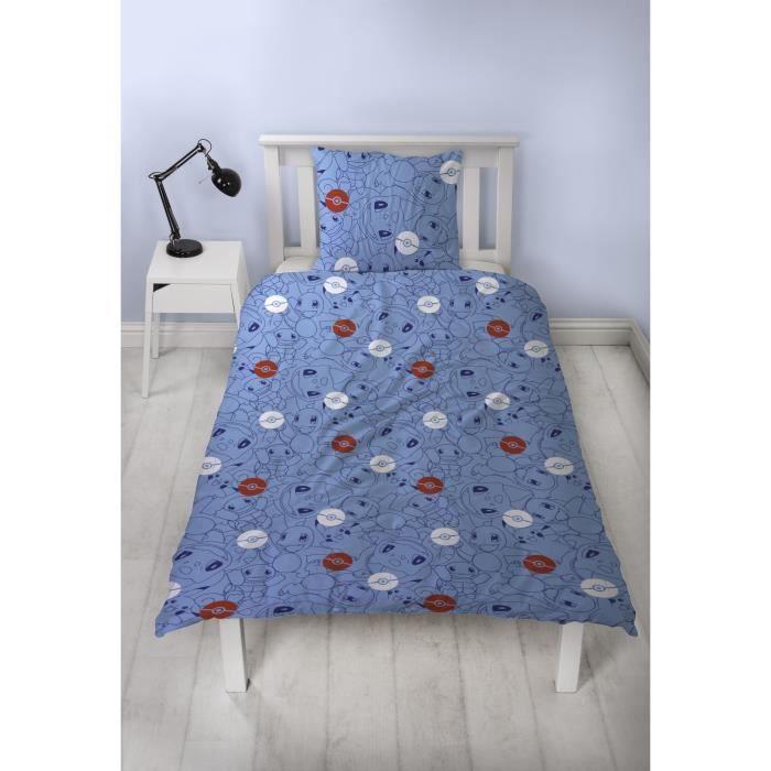 Parure De Lit Réversible - POKEMON - Pikachu Et Starter 1G III - Microfibre - 1 Housse De Couette 140 X 200 Cm + 1 Taie 63 X 63 Cm
