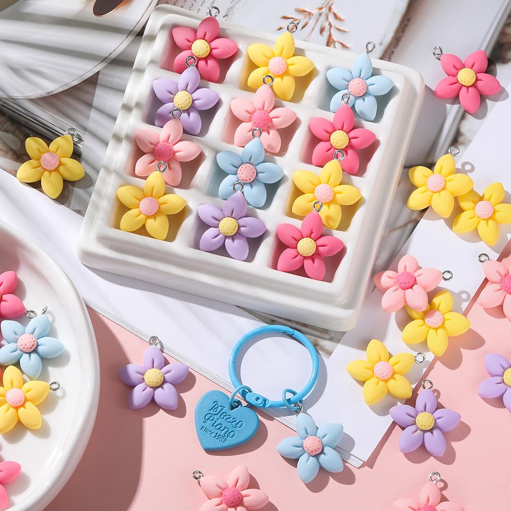 5Pcs/Lot 23.5*26.5mm Colorful Resin Five-Petal Flower Loose Charm Pendants for Necklace DIY Craft Jewelry Making Accessories