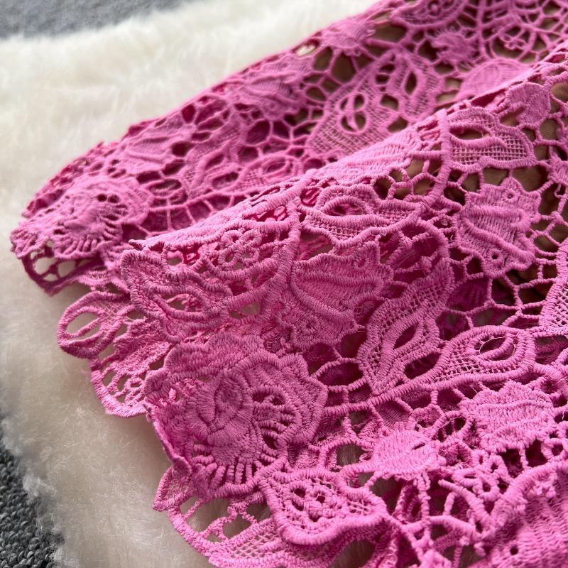 Ladies Temperament Square Neck Metal Button Slim Short Sleeve Lace Long Dresses