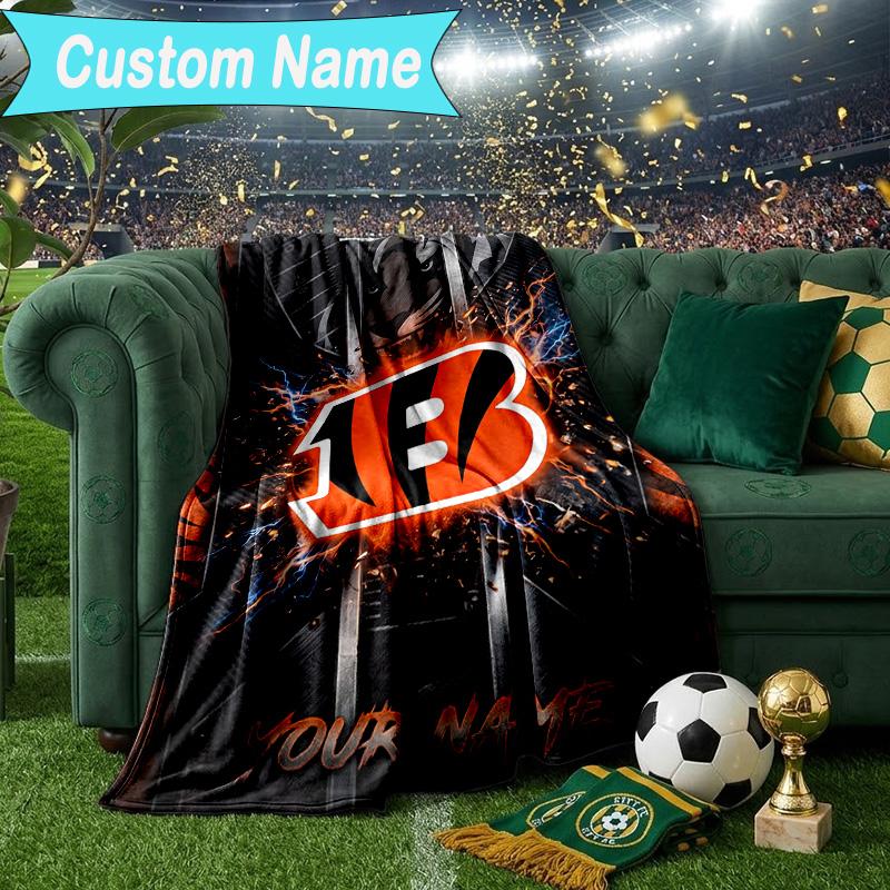Custom Name Blanket Cincinnati-Bengals Helmet Blanket Bedding Blanket for Travel, Camping, Living Rooms, Offices, Sofas, Fan Christmas gift