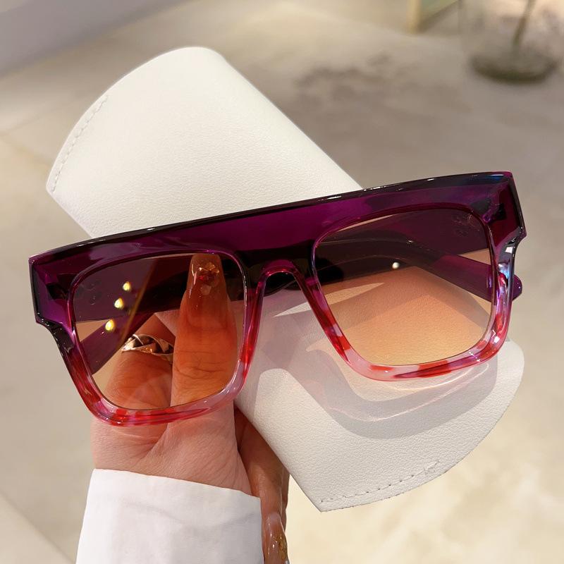 Big Frame Square Rivet Sunglasses Women For Men Fashion Vintage Trend Sun Glasses Luxury Brand Designer Punk Flat Top Shades