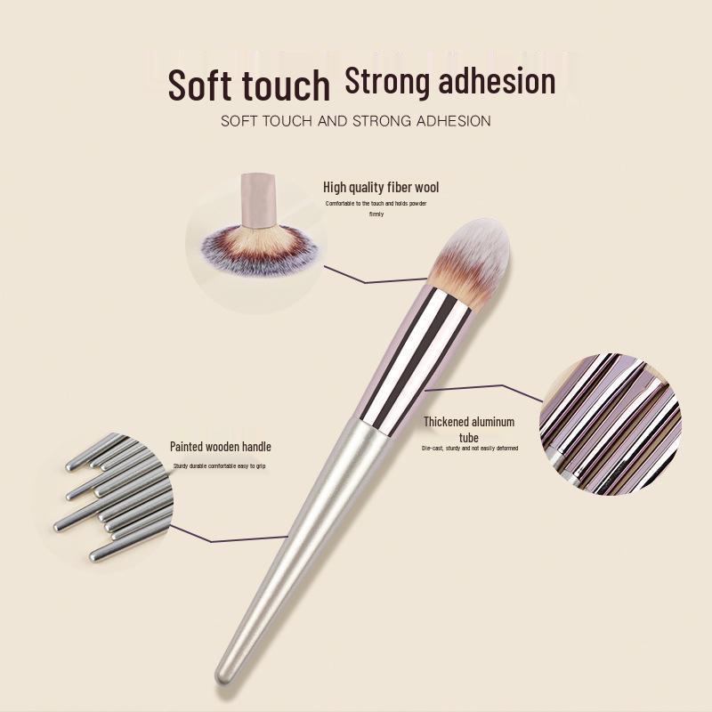 18-Piece Champagne Gold Makeup Brush Set: Powder, Blush, Eyeshadow, and Concealer Tools