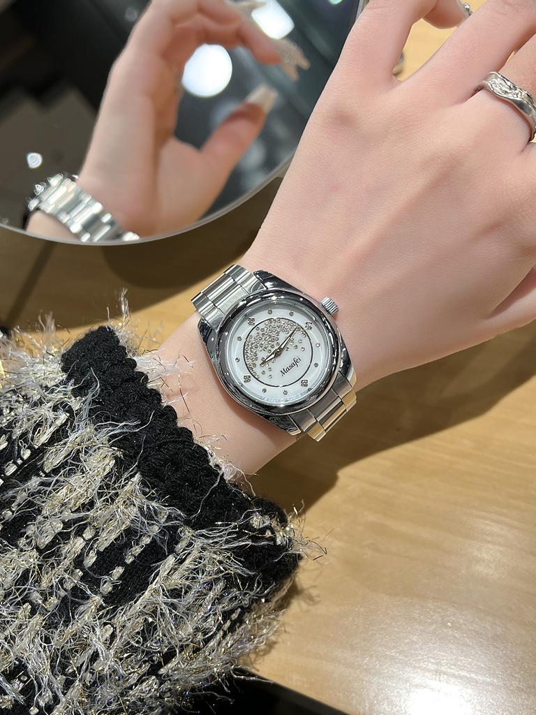 Lady quartz watch for African countries market