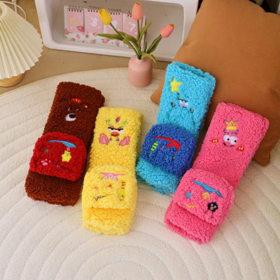 1 Pair Women Plush Fleece Socks Ultra Warm 3D Cartoon Embroidered Socks Elastic Fit Soft Thick Cozy Thermal Socks