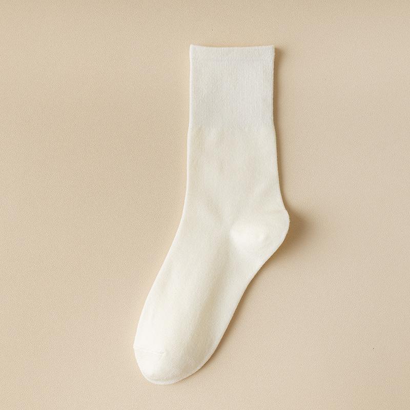 Female Spring and Autumn Colored Cotton Without Bone In The Tube Cotton Socks