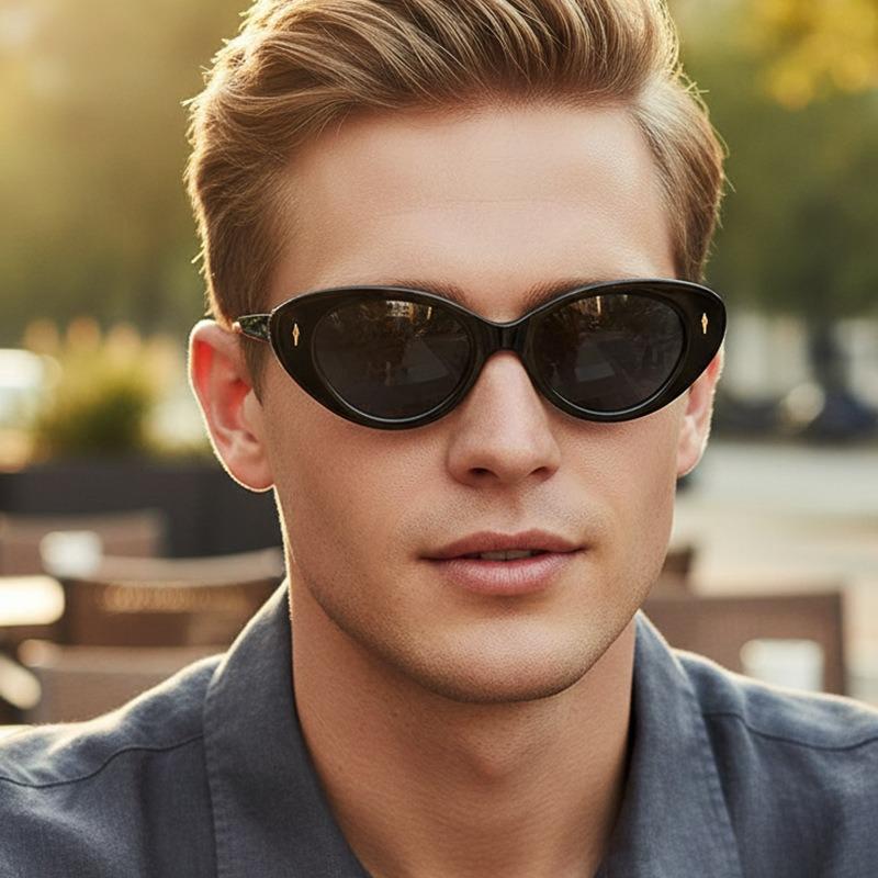 Trendy Small Frame Oval Cat Eye Sunglasses for Men Women Candy Gradient Lens Transparent White Fashion Versatile Sunglasses