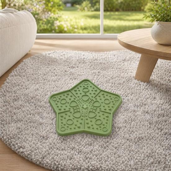 Pet Slow Food Mat with Suction Cups Star Shape Pet Food Tray
