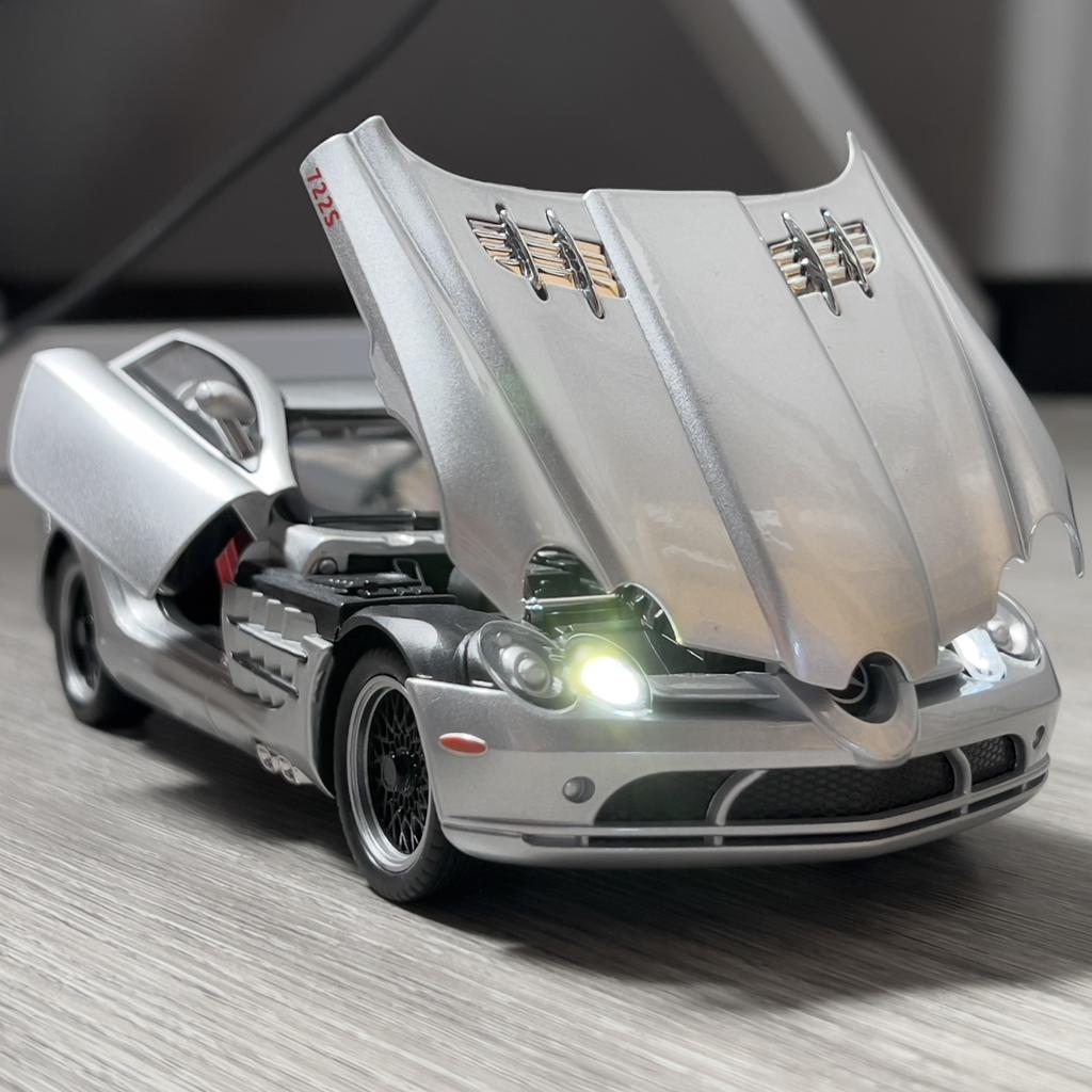1:24 Benz SLR McLaren 722 S Roadster Speedster Supercar Alloy Metal Diecast Model Car Valentine's Day Gift For Boyfriend Collect