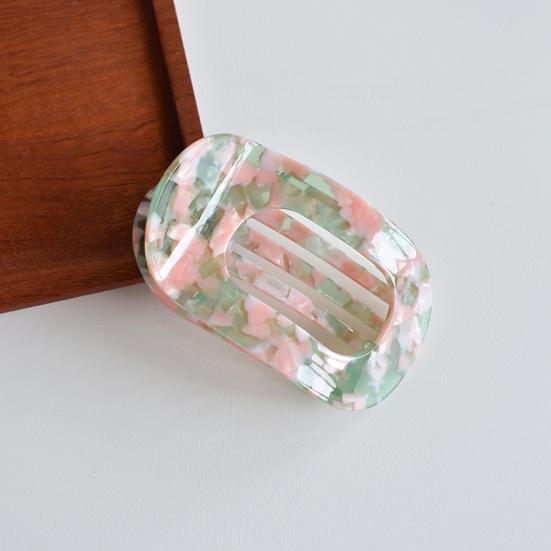 Women Hair Claw Flat Round Shape Strong Grip Bendable Teeth Curved Design Hair Clip Back Head Large Clip Hair Accessory