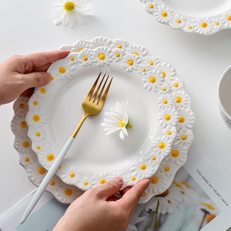 Ceramic Daisy Embossed Creative Dishes, Household Vegetable Rice Soup Bowl Dinner Plate Ceramic Set Combination Tableware